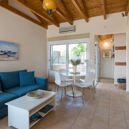 Andreas House * Lixouri