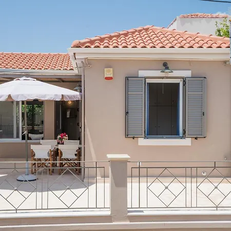 Andreas House Дом отдыха Ликсури