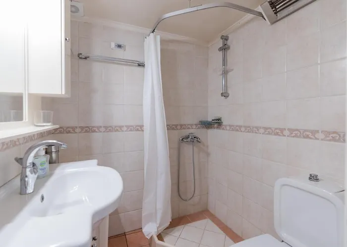 Дом отдыха Andreas House