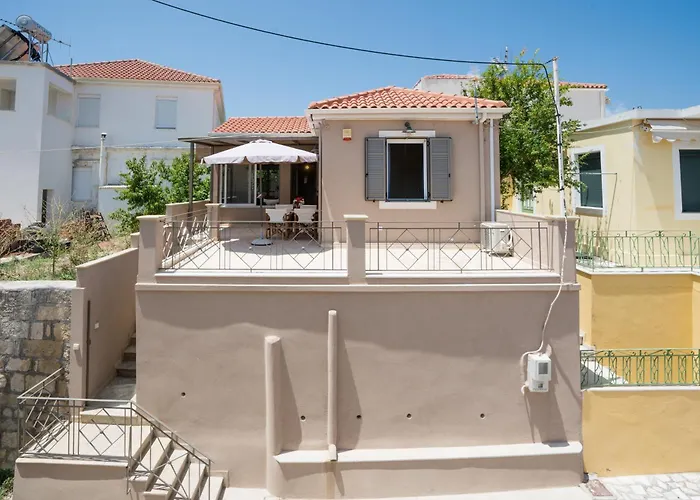 Дом отдыха Andreas House